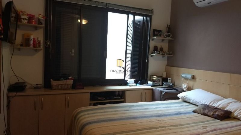 Apartamento para Venda - 203.98m², 3 dormitórios, sendo 1 suites, 3 vagas - Ipanema