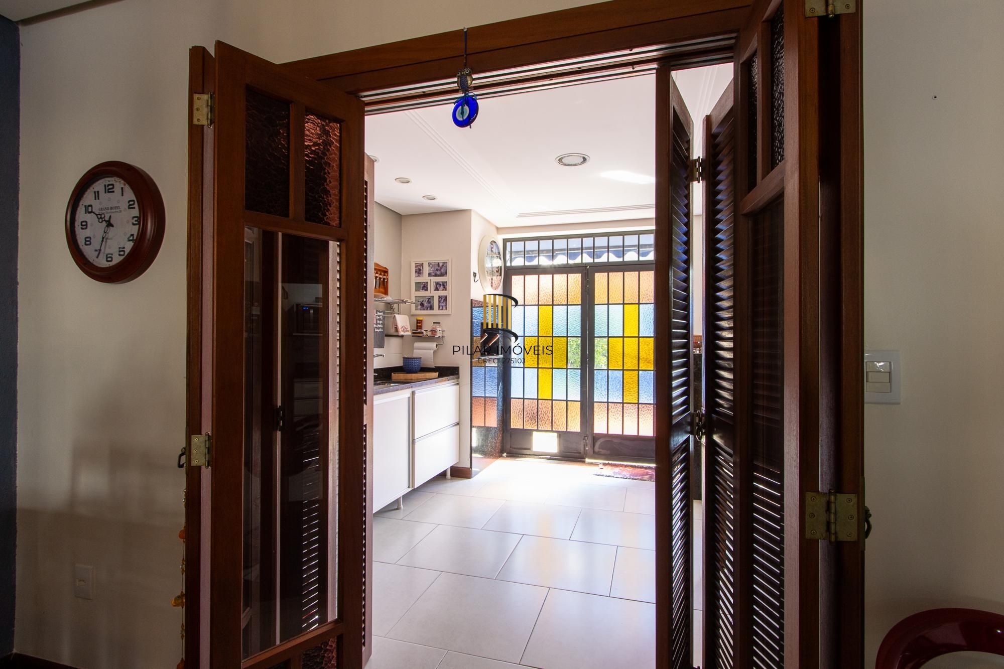 Casa 3 dormitórios com suíte master, terraço e 186m² no Lagos de Nova Ipanema