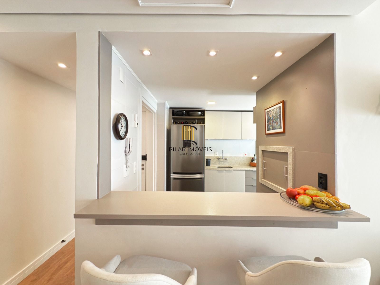 Excelente apartamento de 3 dormitórios, 1 suíte e 2 vagas de garagem.