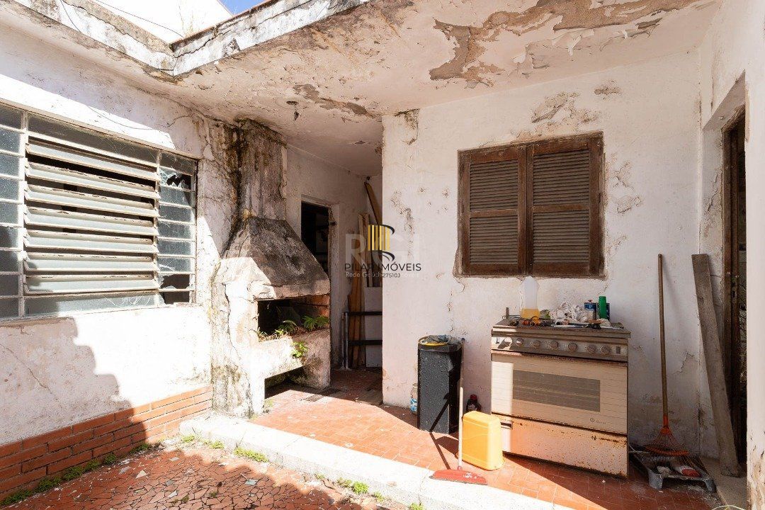 Casa para Venda - 522.36m², 4 dormitórios, 3 vagas - Menino Deus