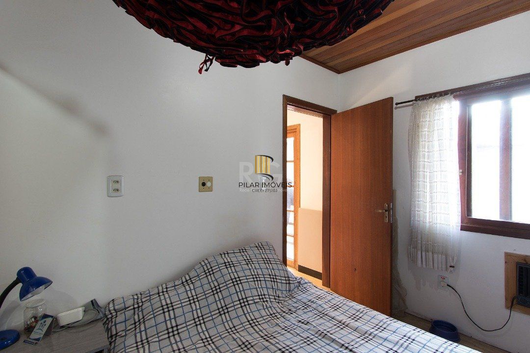 Casa para Venda - 229.18m², 4 dormitórios, sendo 4 suites, 5 vagas - Cavalhada