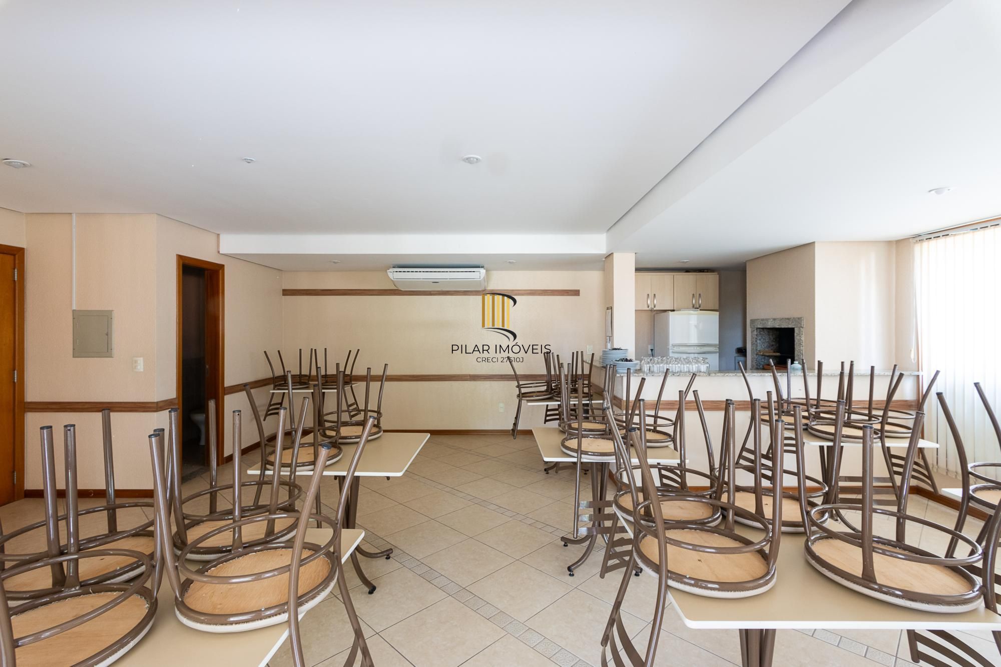 Apartamento 3 dormitórios no bairro Cristal