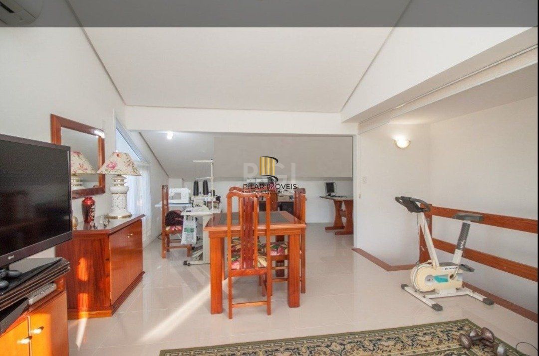 Casa 3 dormitórios no bairro Vila Assunção