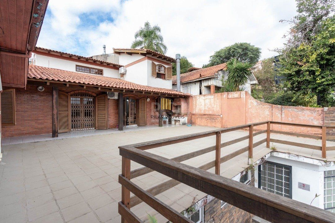 Casa para Venda - 373.1m², 2 dormitórios, Vila Conceição