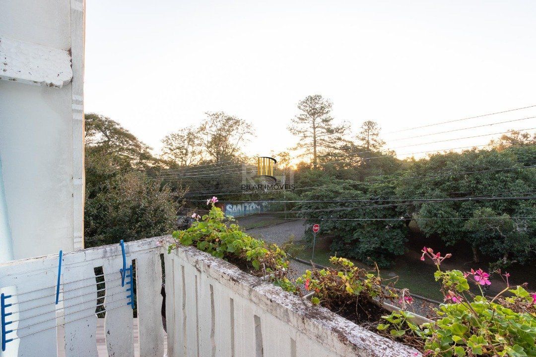 Casa para Venda - 200m², 3 dormitórios, sendo 1 suites, 2 vagas - Vila Assunção