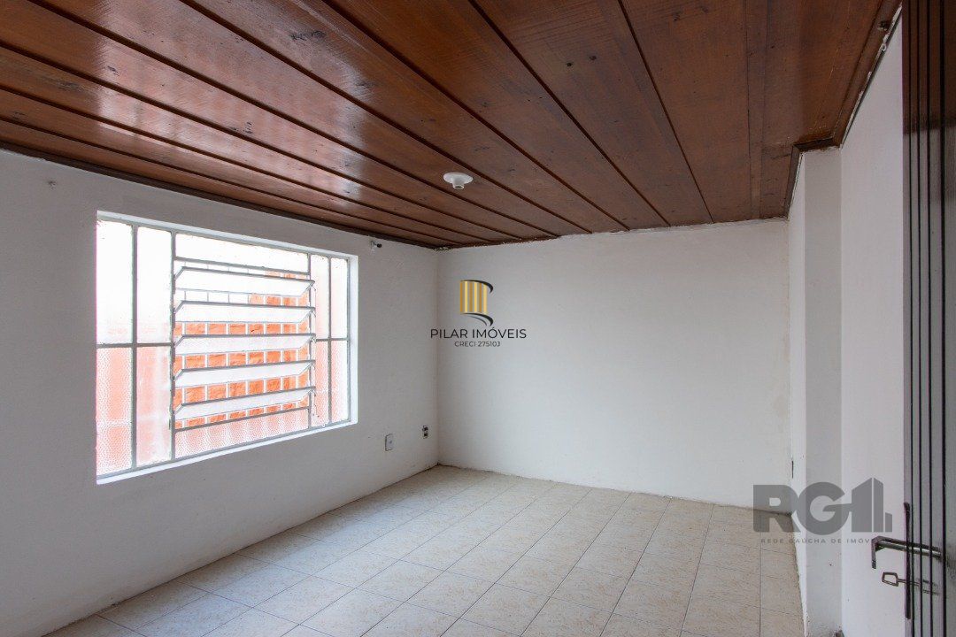 Casa para Venda - 200m², 3 dormitórios, 2 vagas - Cavalhada