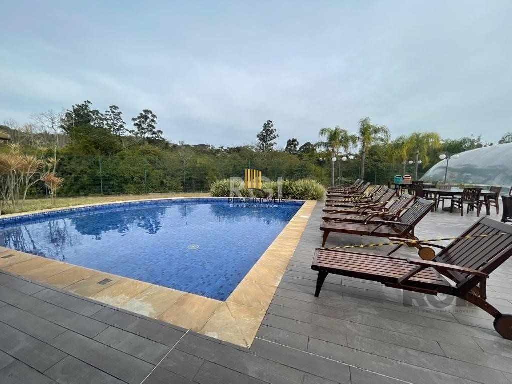 Terreno com 905 m² total