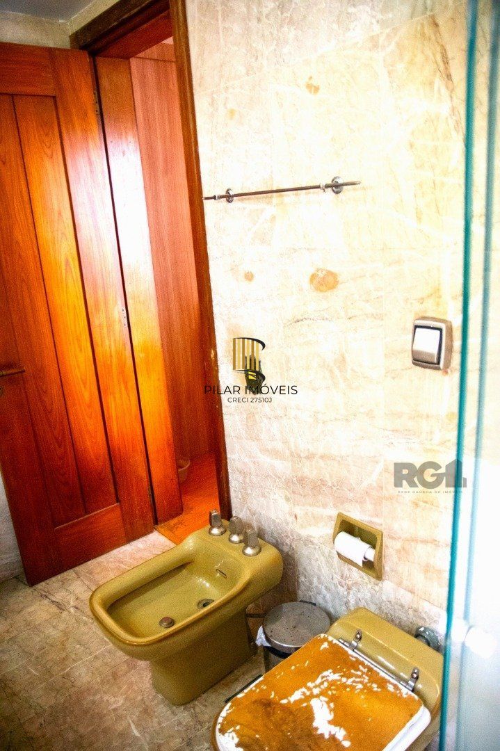 xcelente cobertura, 3 dormitórios, 1 suíte, (atualmente 3, ampliada suíte do casal),