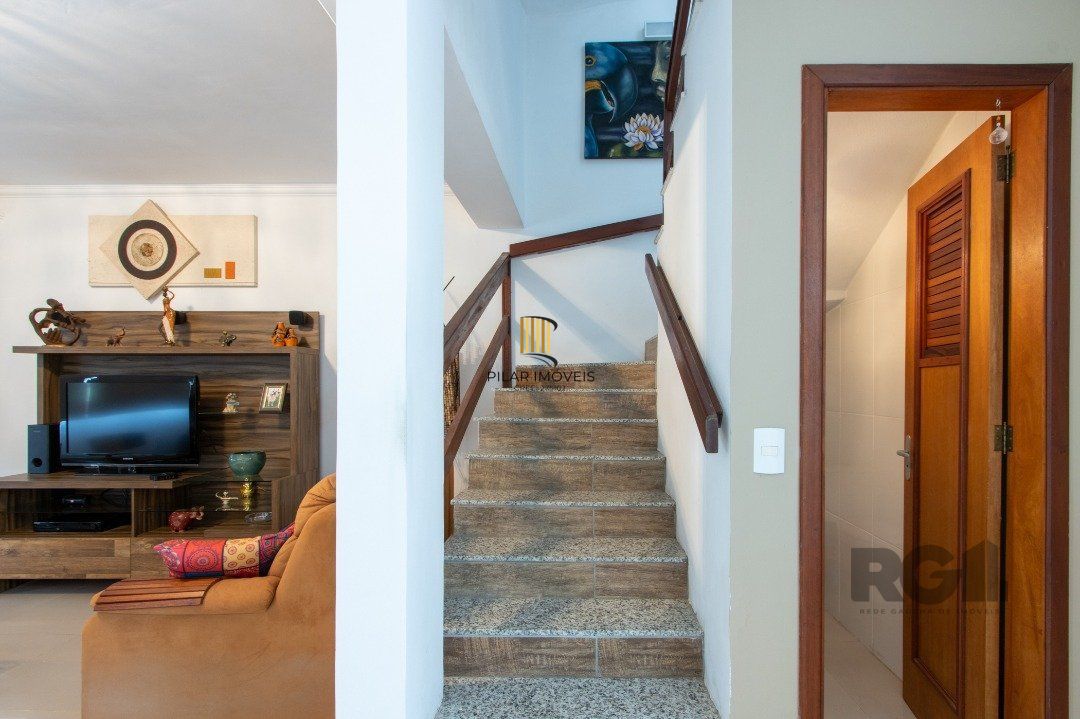 Casa para Venda - 170m², 3 dormitórios, sendo 1 suites, 2 vagas - Lagos De Nova Ipanema