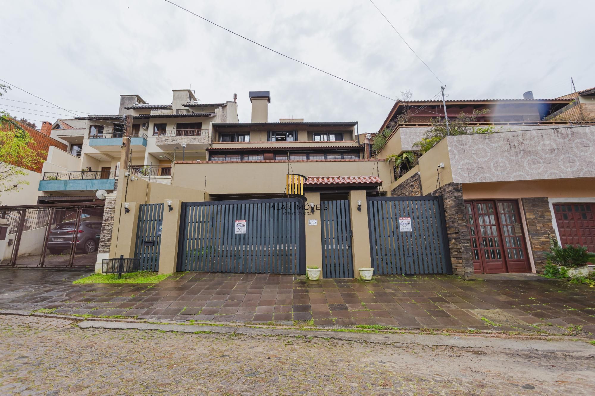 Casa semi-mobiliada na Vila Assunção com vista deslumbrante para o Guaíba e Veleiros do Sul
