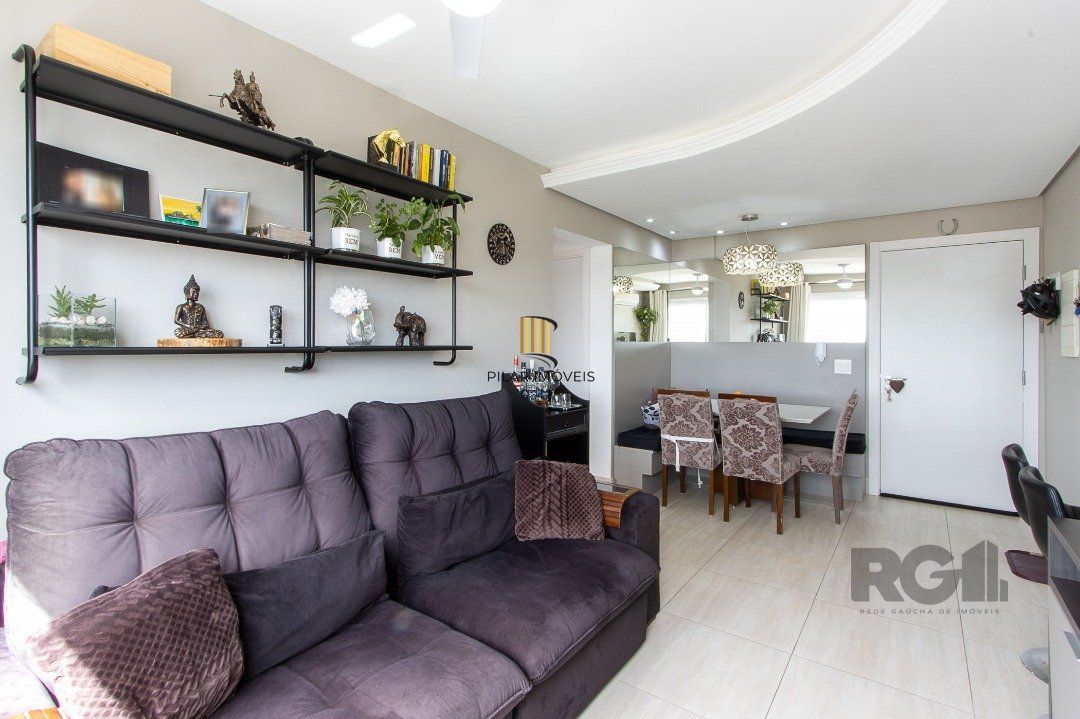 Apartamento 2 dormitórios no bairro Glória