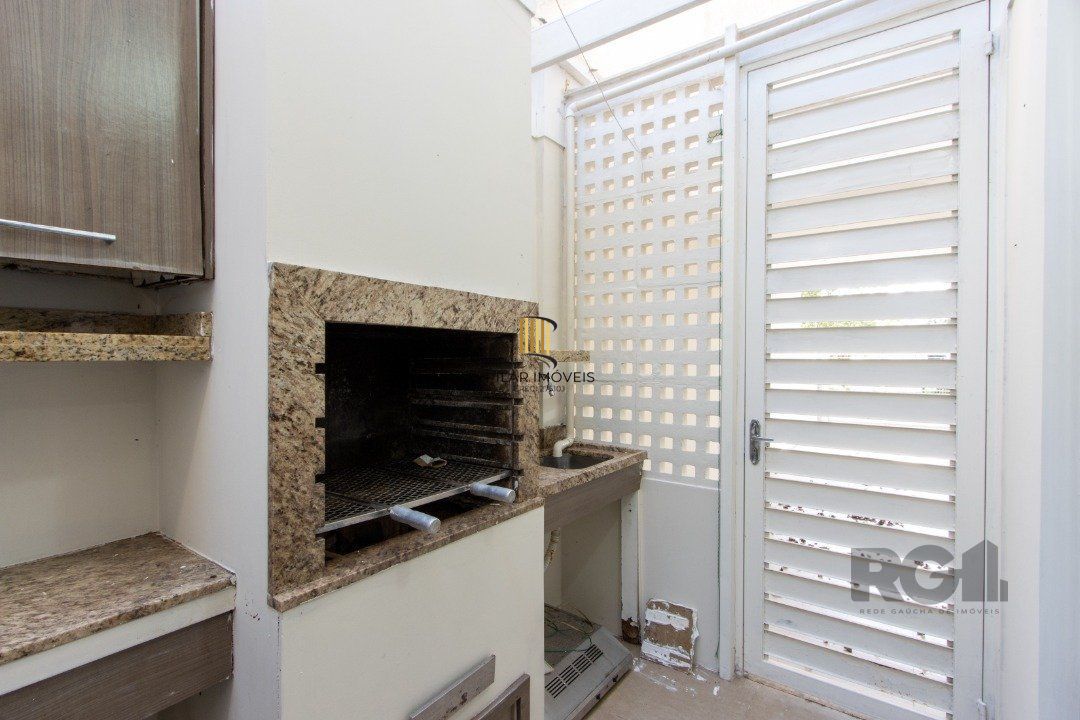 Casa Condominio para Venda - 132.48m², 3 dormitórios, sendo 1 suites, 2 vagas - Nonoai
