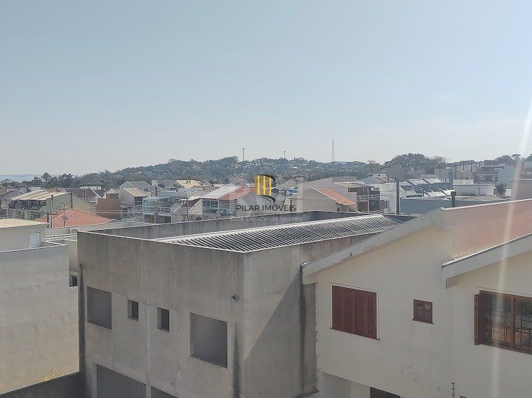 Casa 2 dormitórios no bairro Guarujá