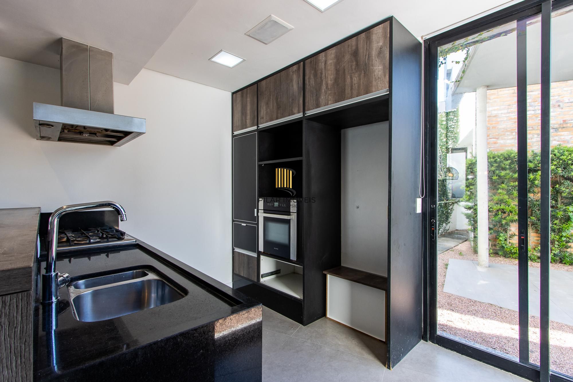 Casa Condominio - 240.35m², 3 dormitórios, sendo 1 suíte, 2 vagas - Lagos De Nova Ipanema