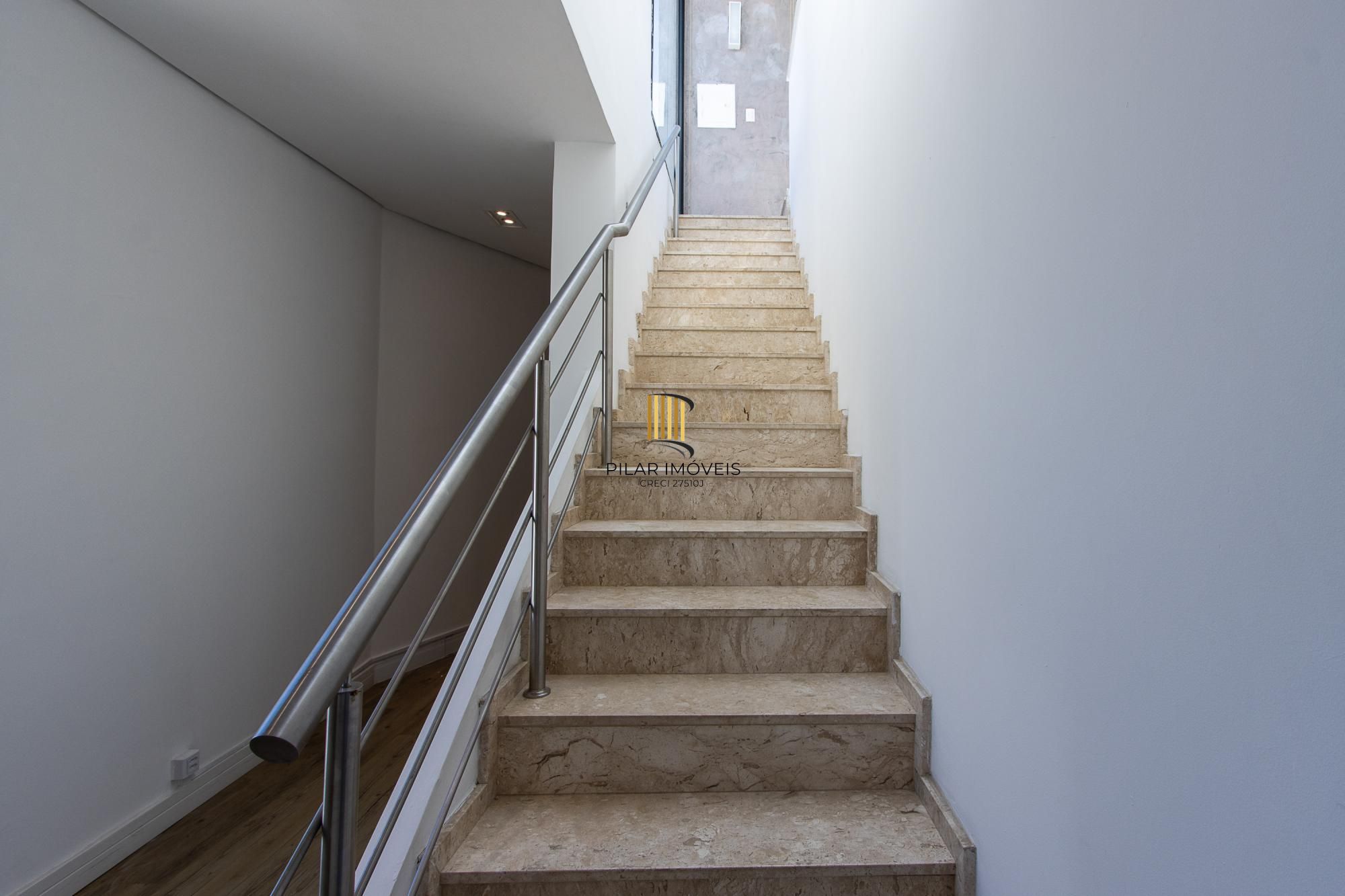 Casa Condominio - 240.35m², 3 dormitórios, sendo 1 suíte, 2 vagas - Lagos De Nova Ipanema
