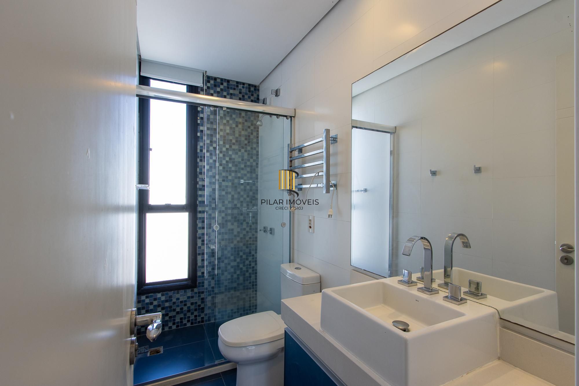 Casa Condominio - 240.35m², 3 dormitórios, sendo 1 suíte, 2 vagas - Lagos De Nova Ipanema