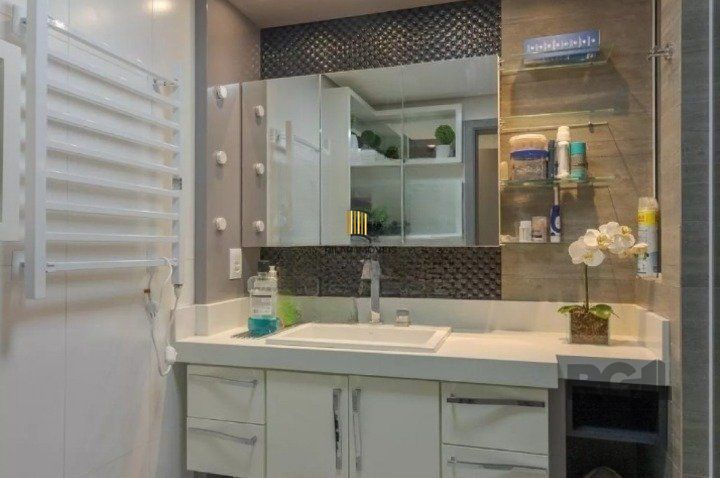 Apartamento 3 dormitórios no bairro Moinhos de Vento