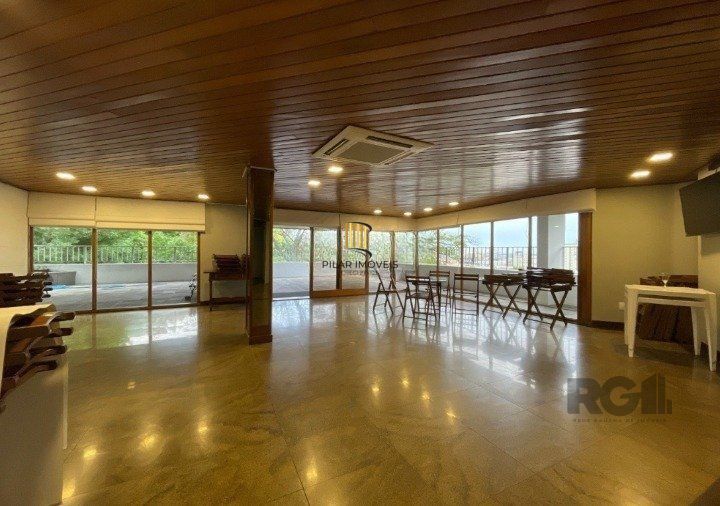 Apartamento 3 dormitórios no bairro Moinhos de Vento