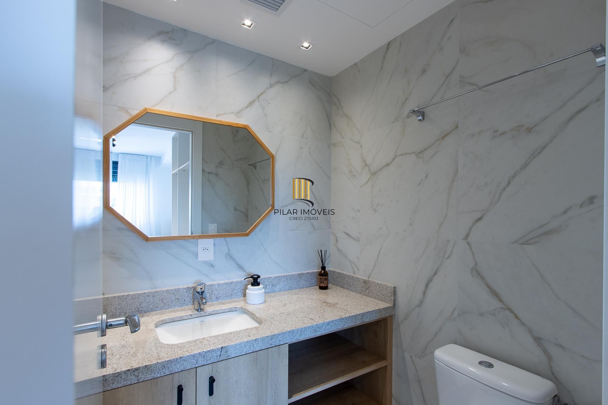 Apartamento 01 dormitório (suíte) no Bairro Petrópolis, 49m², 01 vaga e ótima localização!!!