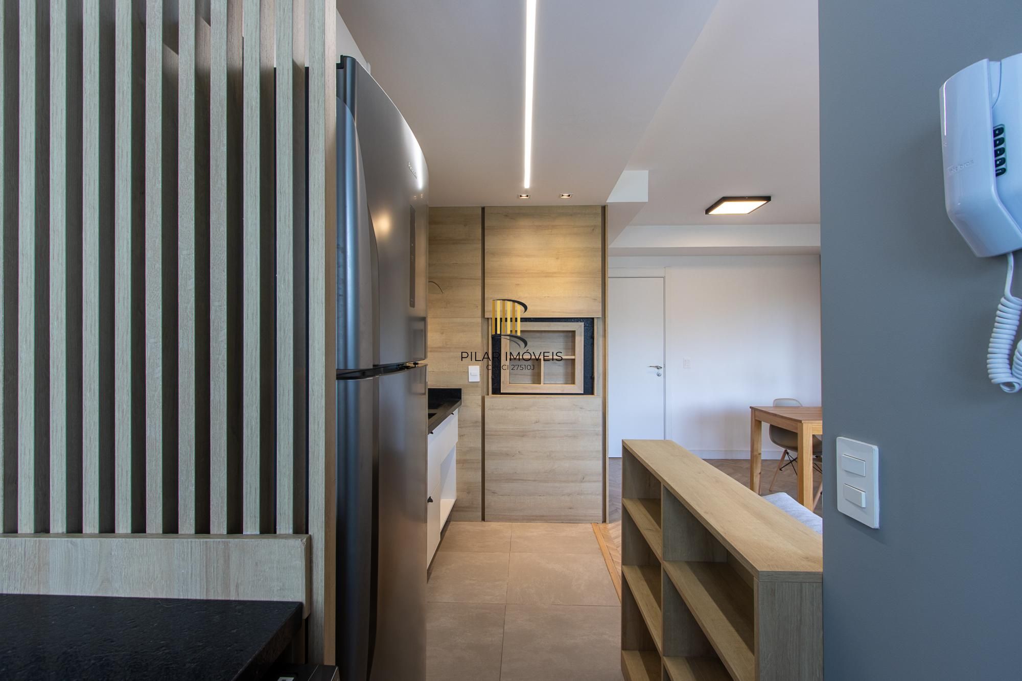 Apartamento 01 dormitório (suíte) no Bairro Petrópolis, 49m², 01 vaga e ótima localização!!!