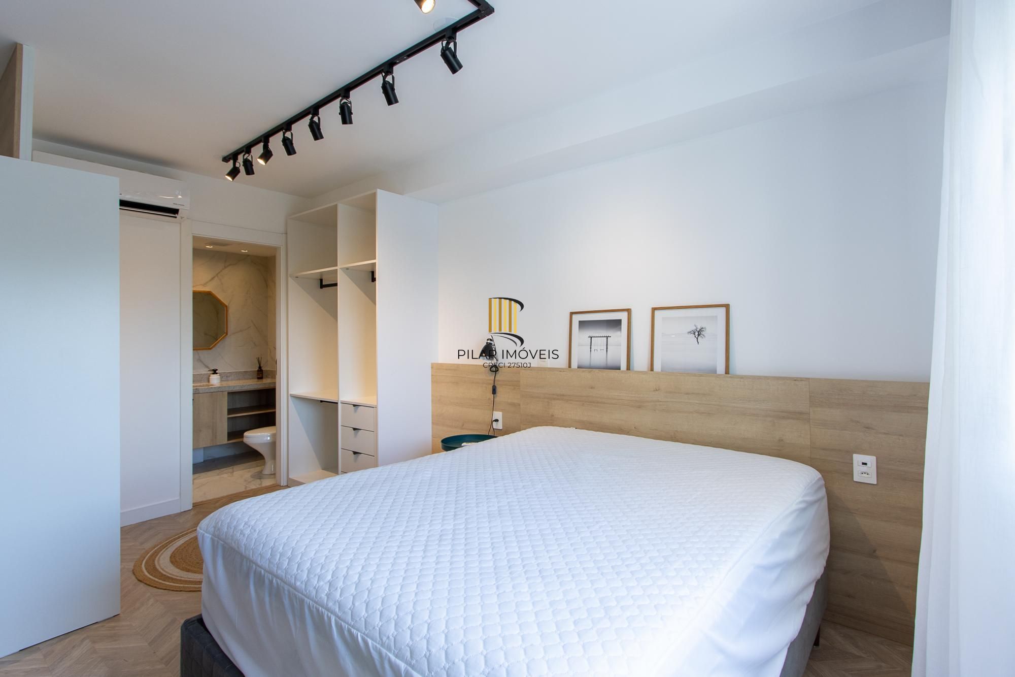 Apartamento 01 dormitório (suíte) no Bairro Petrópolis, 49m², 01 vaga e ótima localização!!!