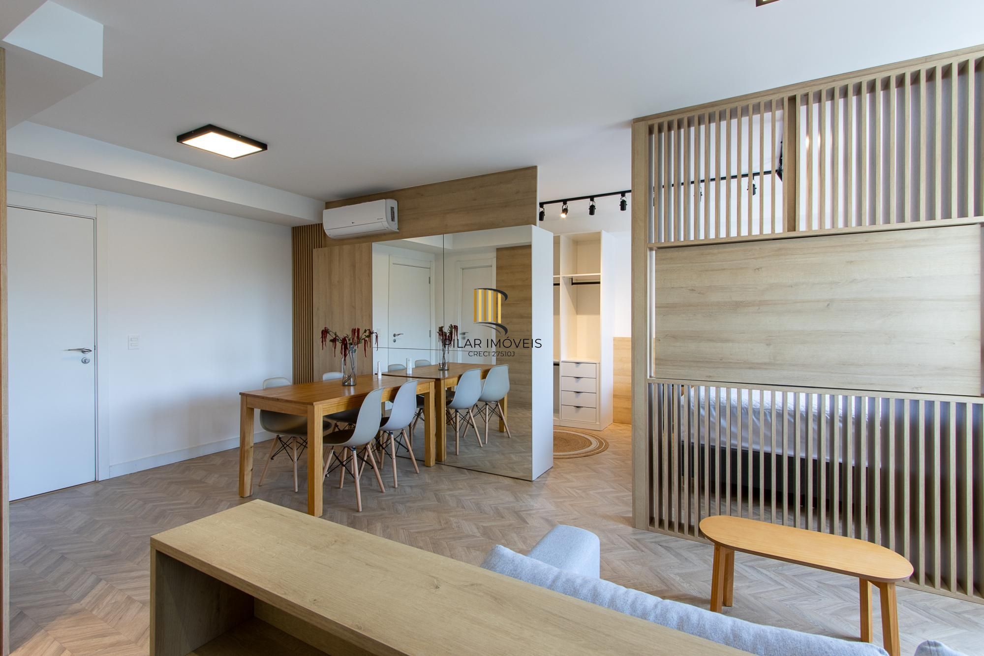 Apartamento 01 dormitório (suíte) no Bairro Petrópolis, 49m², 01 vaga e ótima localização!!!