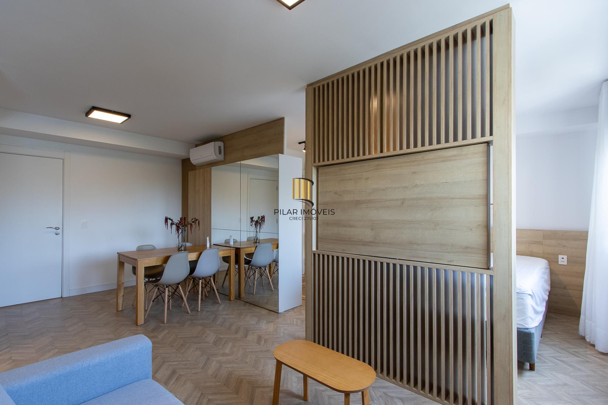 Apartamento 01 dormitório (suíte) no Bairro Petrópolis, 49m², 01 vaga e ótima localização!!!