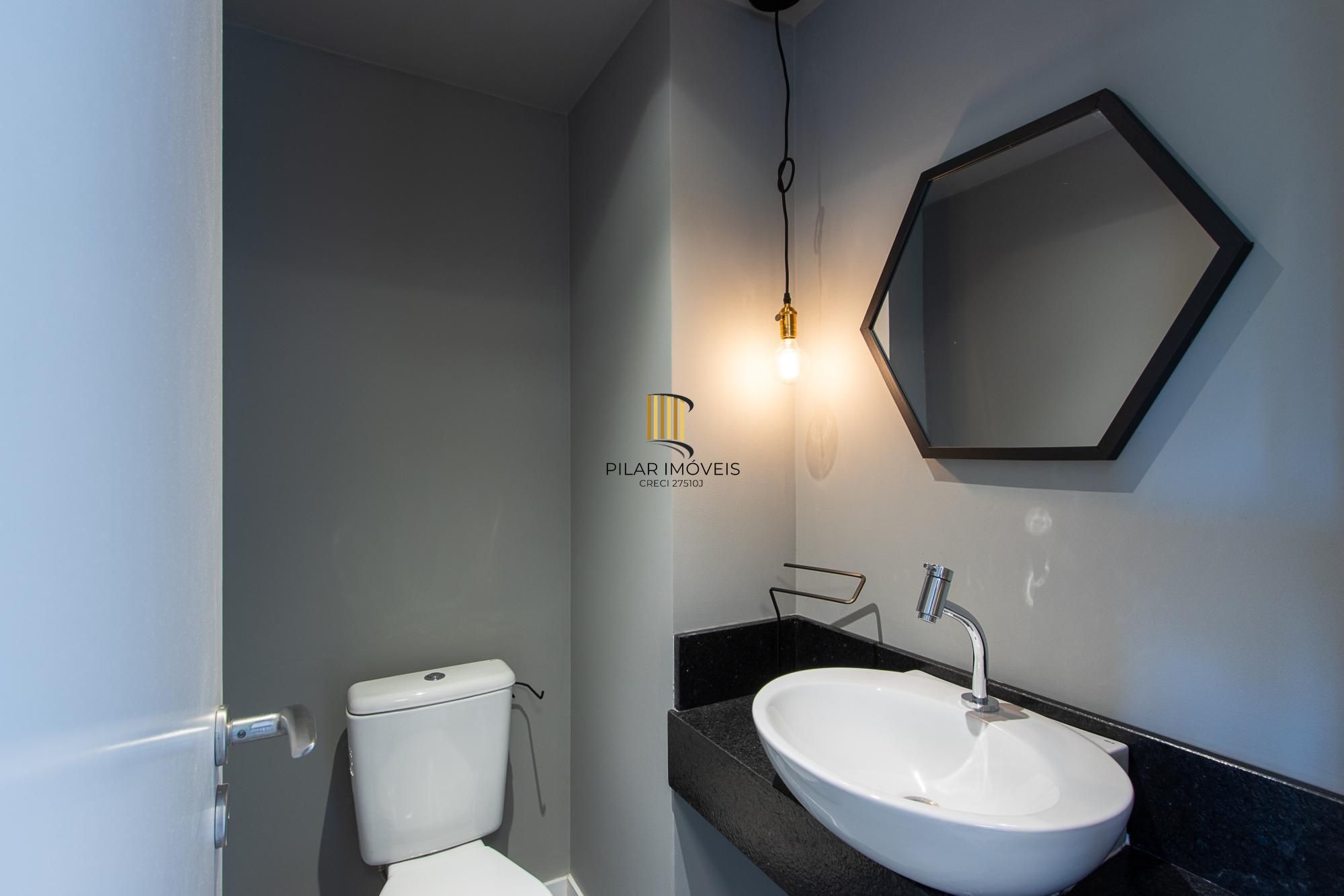 Apartamento 01 dormitório (suíte) no Bairro Petrópolis, 49m², 01 vaga e ótima localização!!!