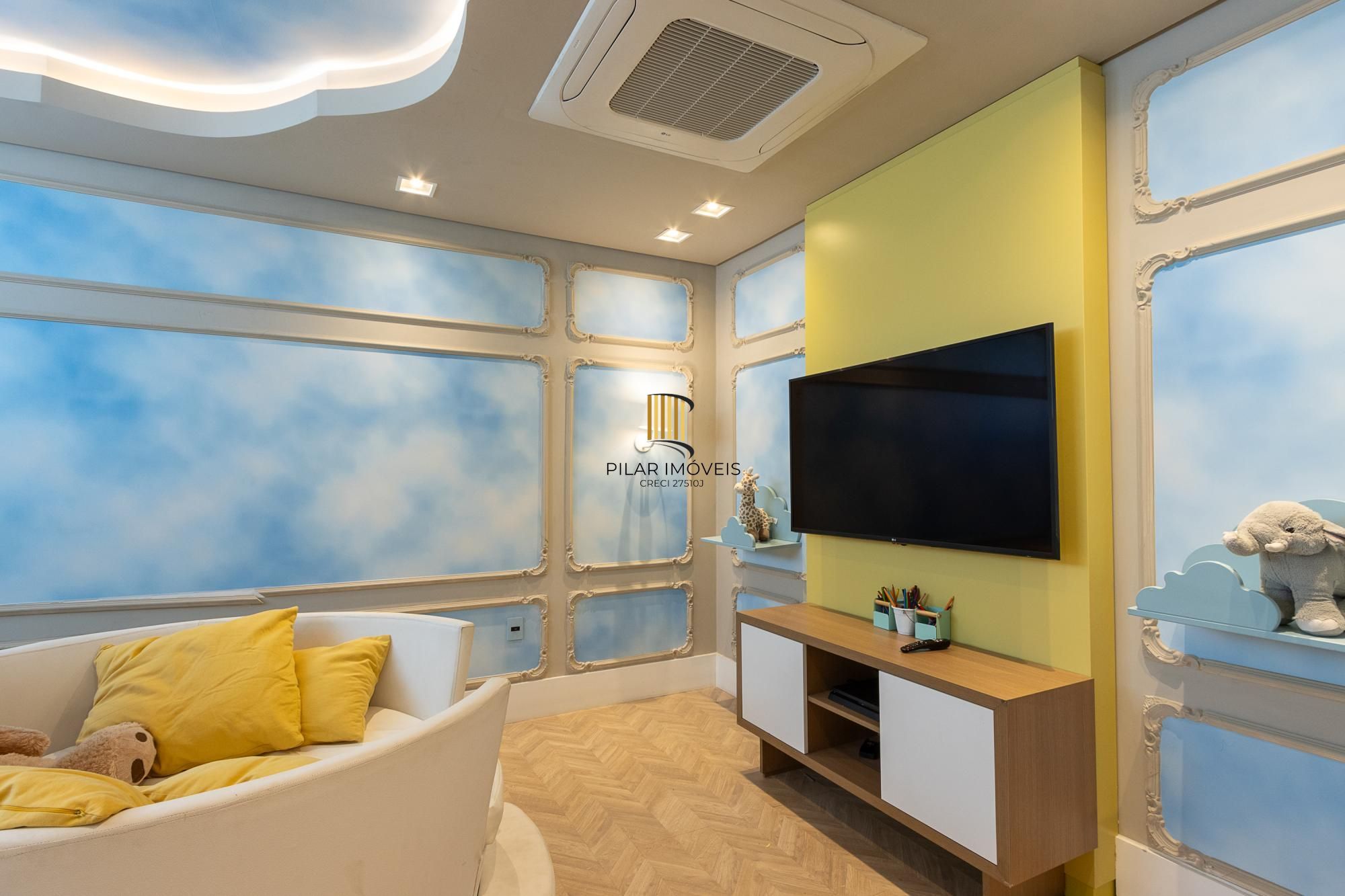 Apartamento 01 dormitório (suíte) no Bairro Petrópolis, 49m², 01 vaga e ótima localização!!!