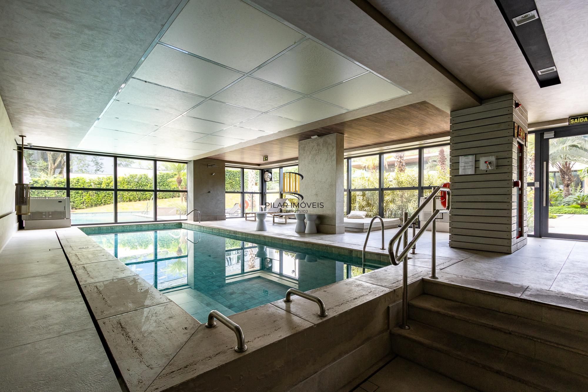 Apartamento 01 dormitório (suíte) no Bairro Petrópolis, 49m², 01 vaga e ótima localização!!!