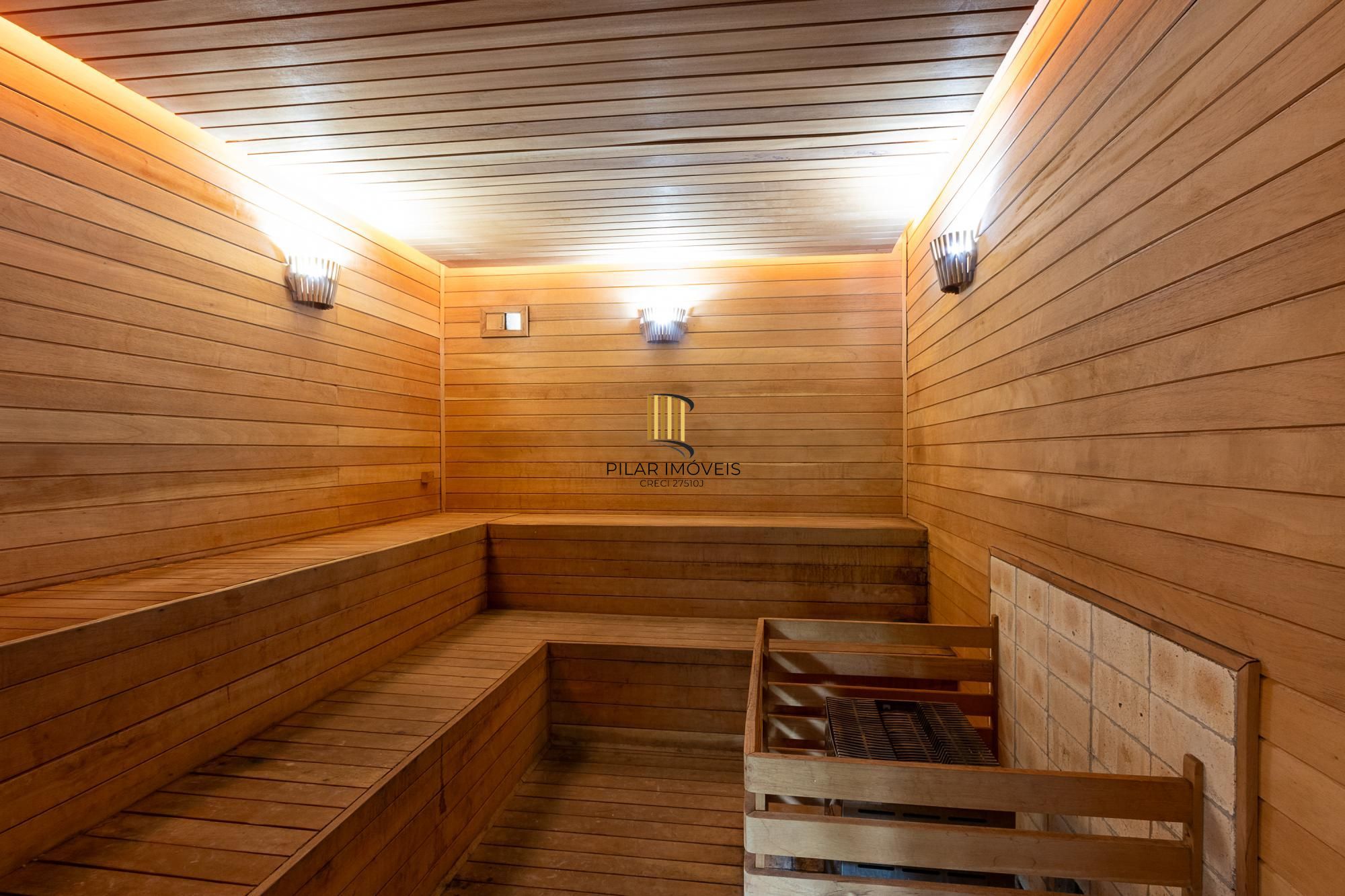 Apartamento 01 dormitório (suíte) no Bairro Petrópolis, 49m², 01 vaga e ótima localização!!!