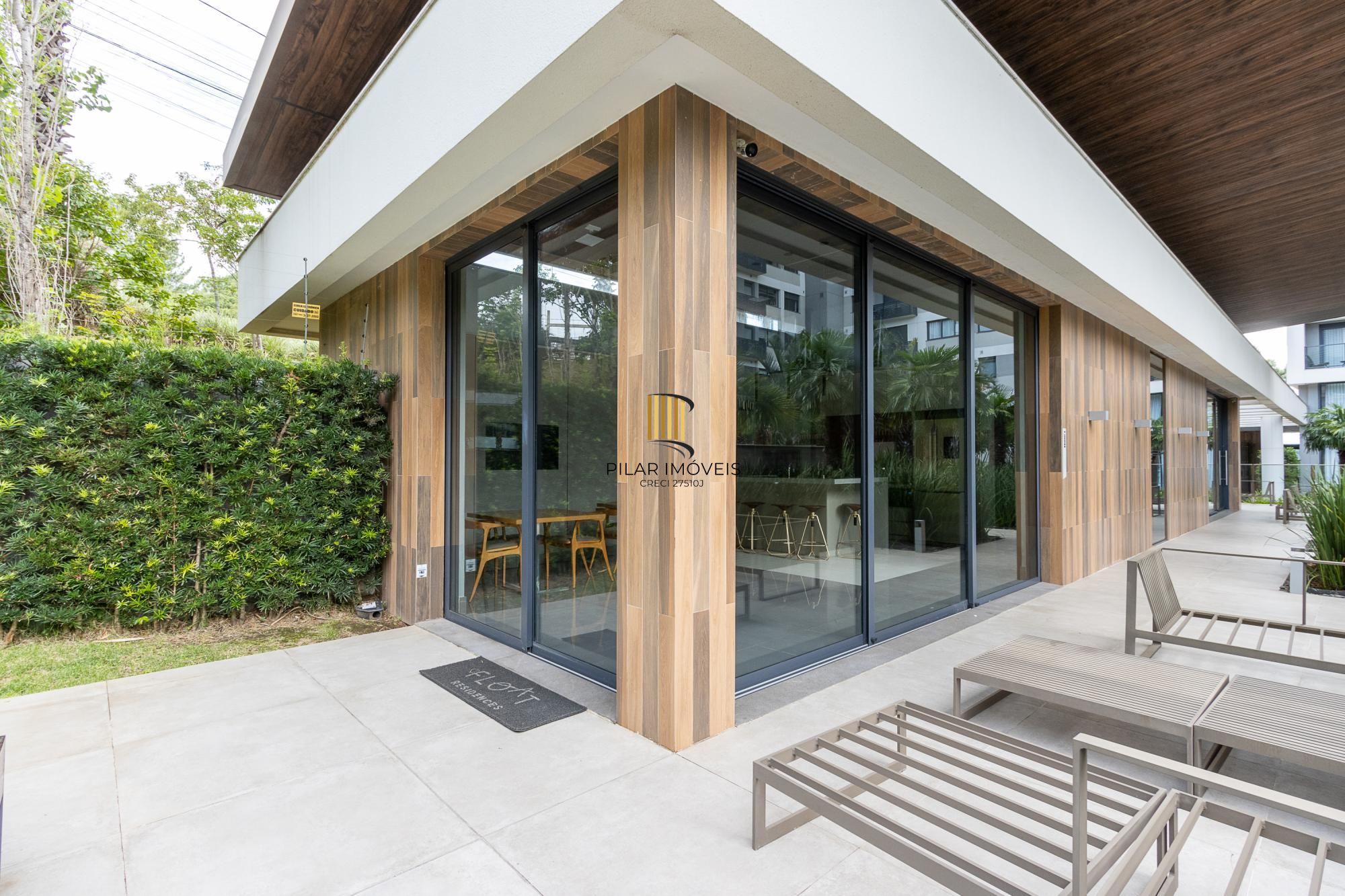 Apartamento 01 dormitório (suíte) no Bairro Petrópolis, 49m², 01 vaga e ótima localização!!!