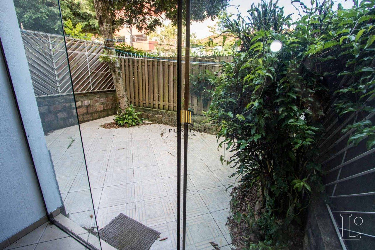 Excelente casa em condomínio fechado -Bairro Cristal