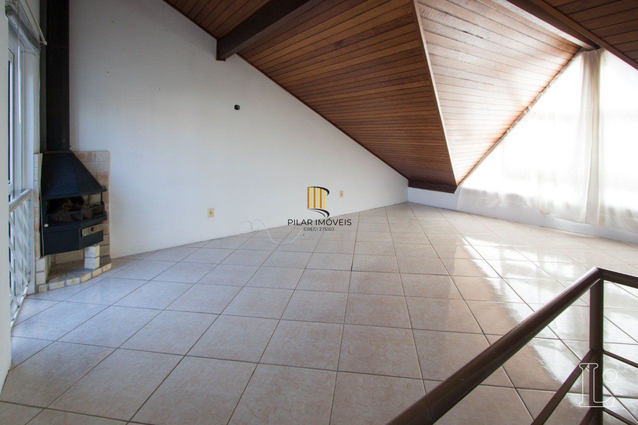 Excelente casa em condomínio fechado -Bairro Cristal