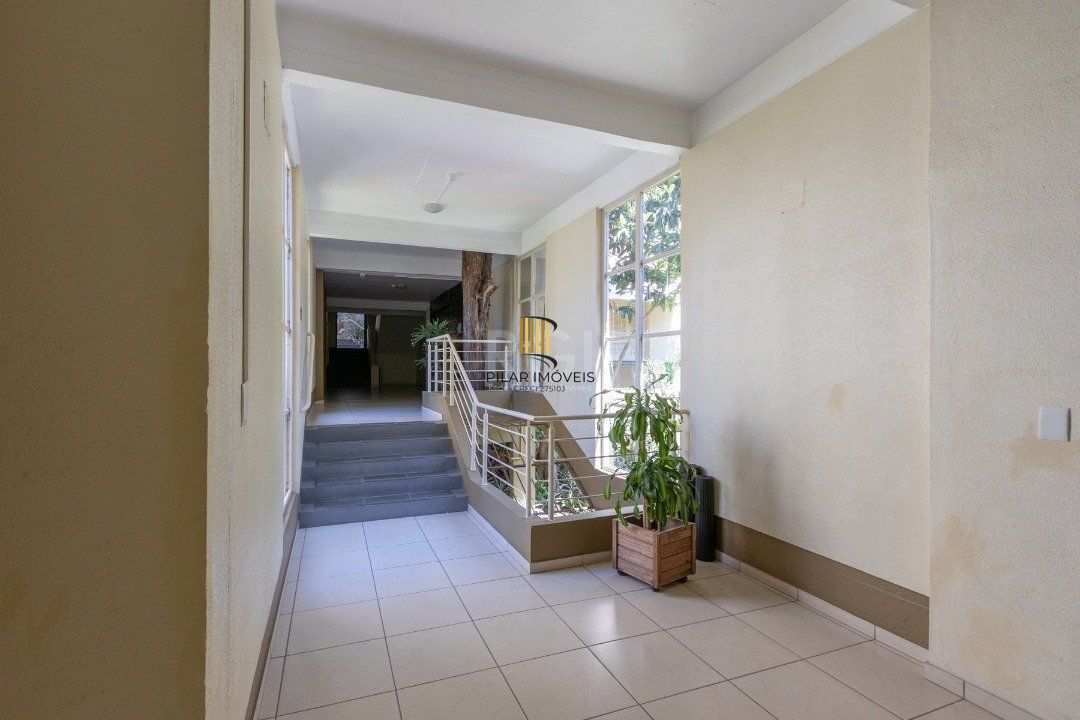 Excelente apartamento de um dormitório com box privativo coberto