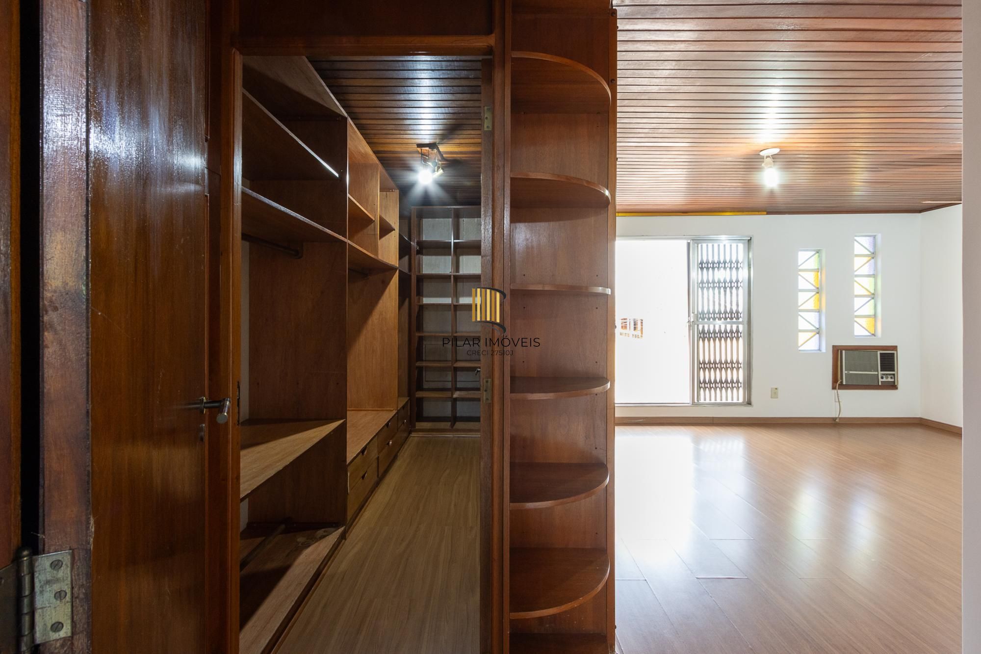 CASA RESIDENCIAL 04 DORMITÓRIOS | CAVALHADA