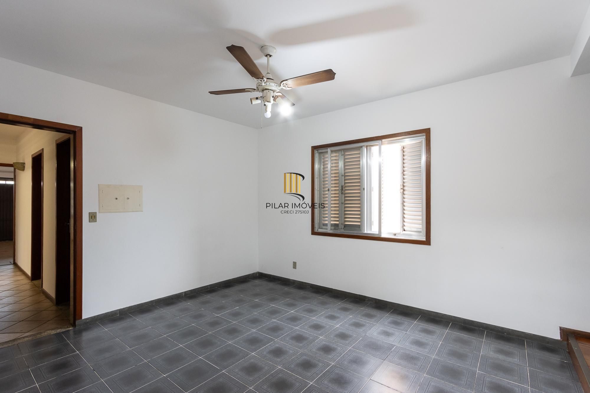 CASA RESIDENCIAL 04 DORMITÓRIOS | CAVALHADA