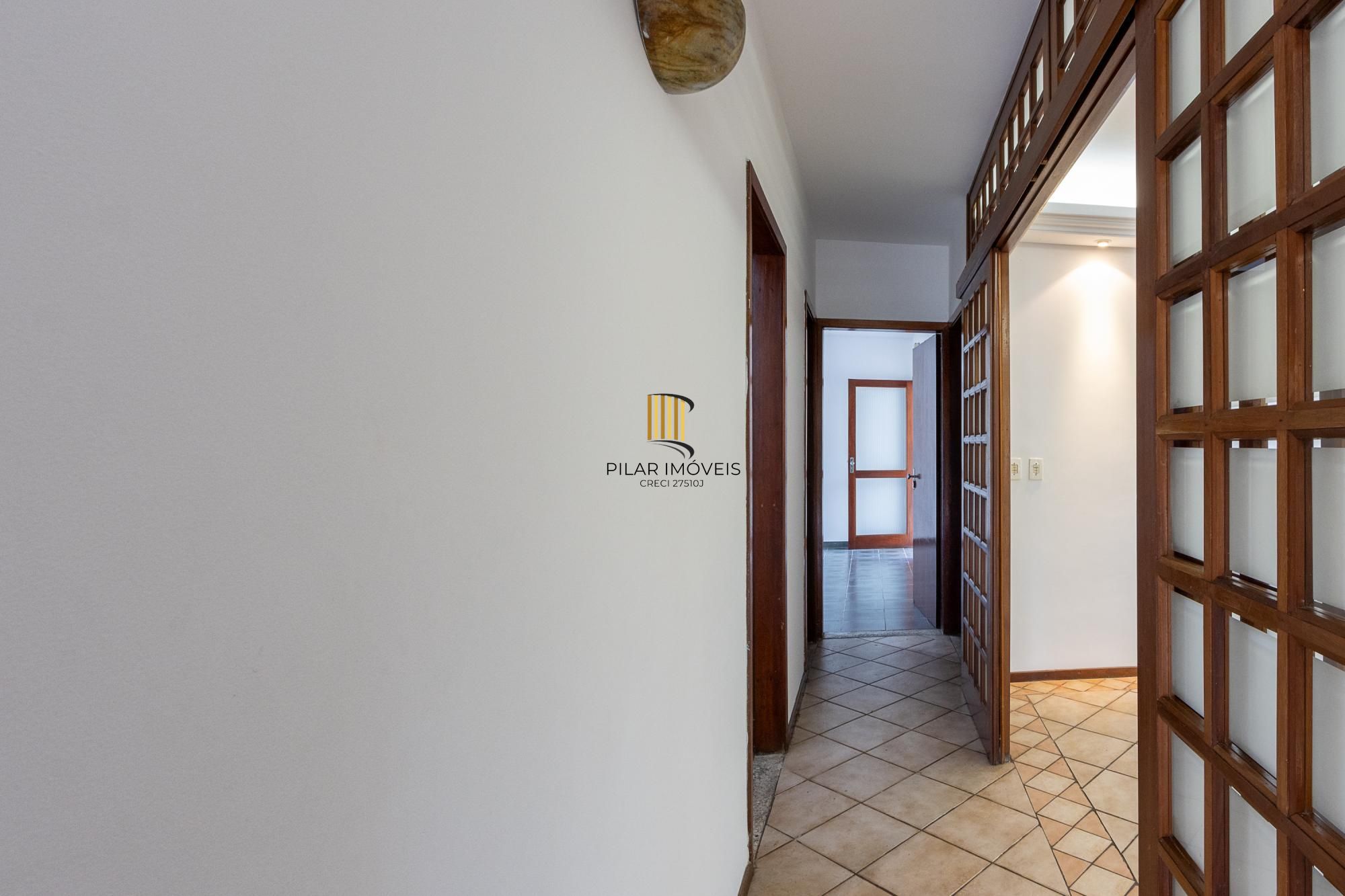 CASA RESIDENCIAL 04 DORMITÓRIOS | CAVALHADA