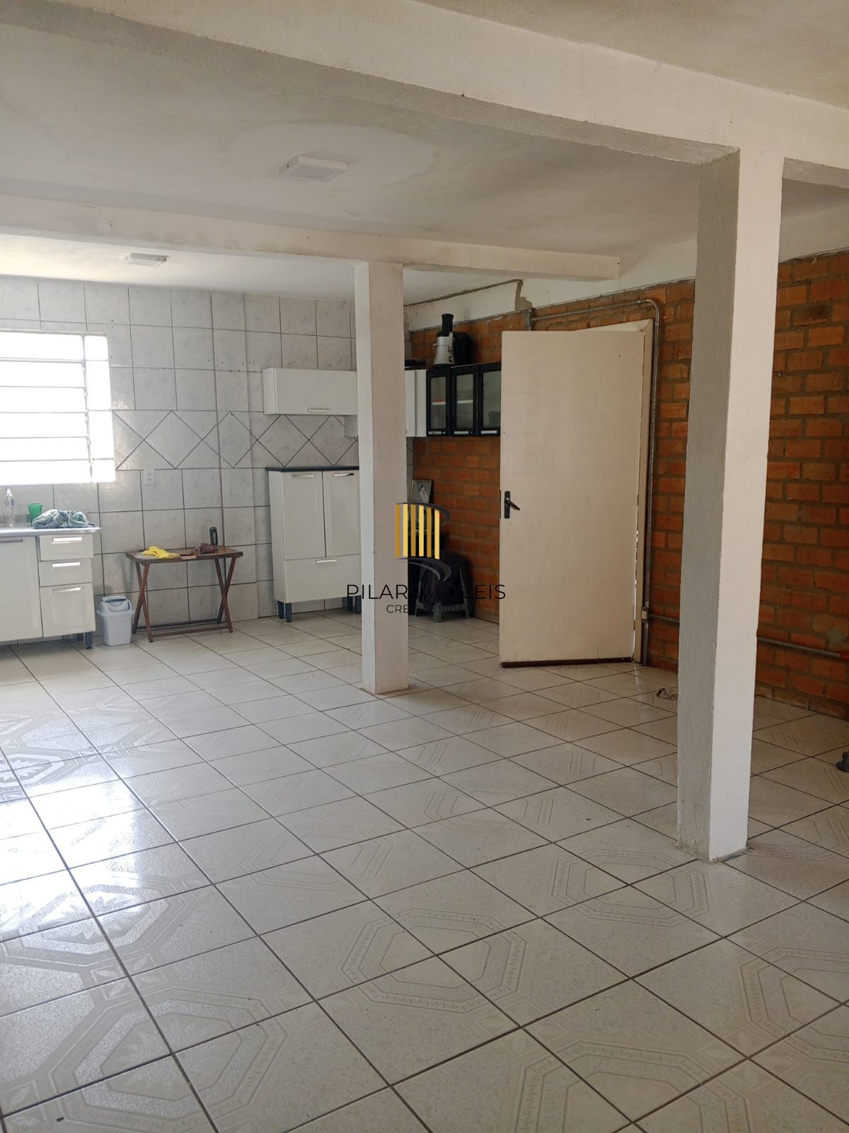 Casa ampla com dois dormitórios