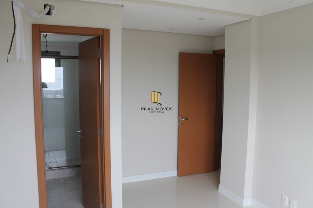 Apartamento 3 dormitórios no bairro Cavalhada