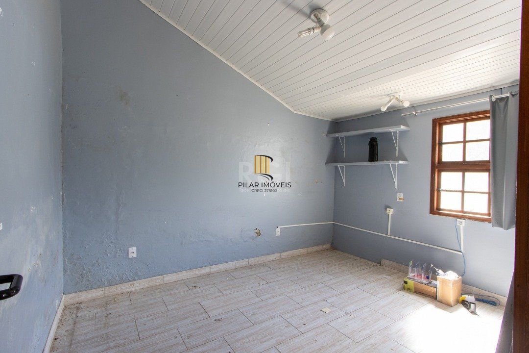 terreno   com  298,30 m2 de área Total, medindo 12,64 X 23,60