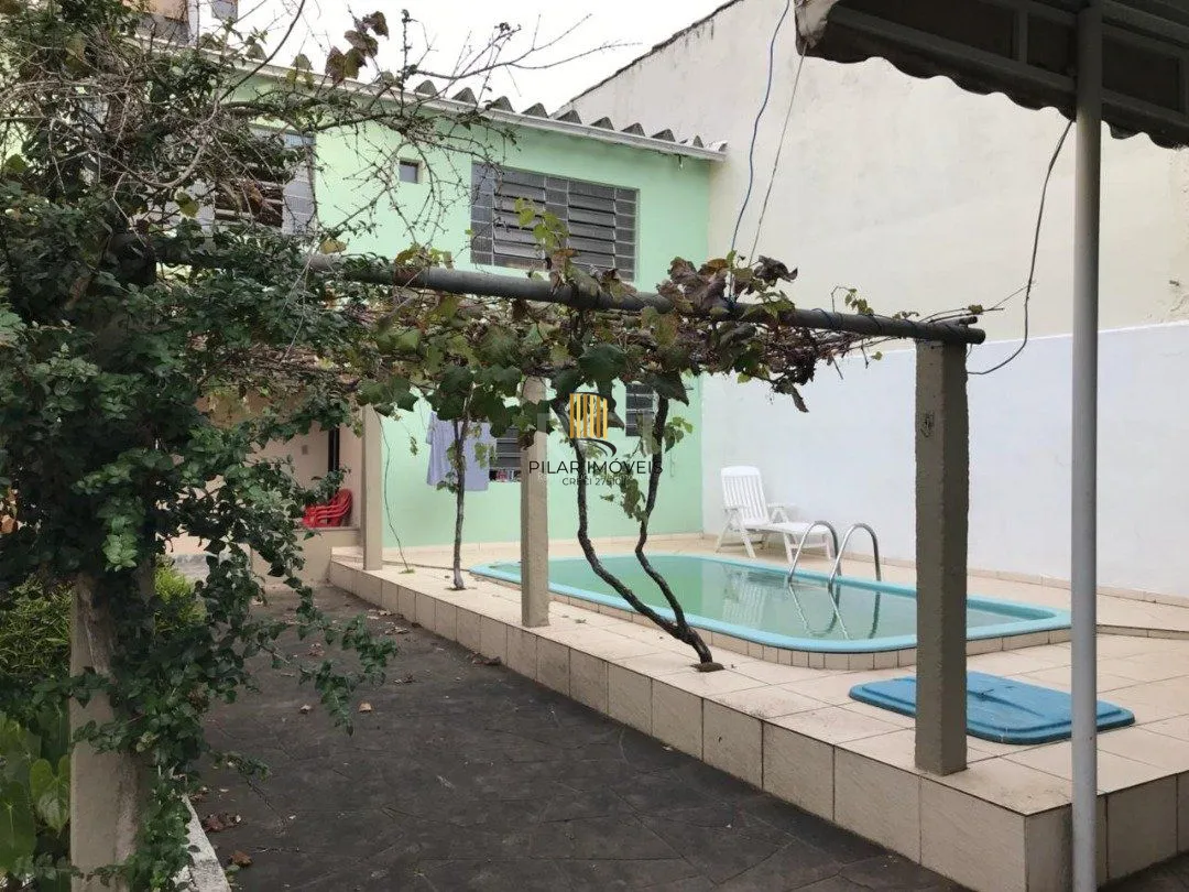 Casa 4 dormitórios no bairro Tristeza