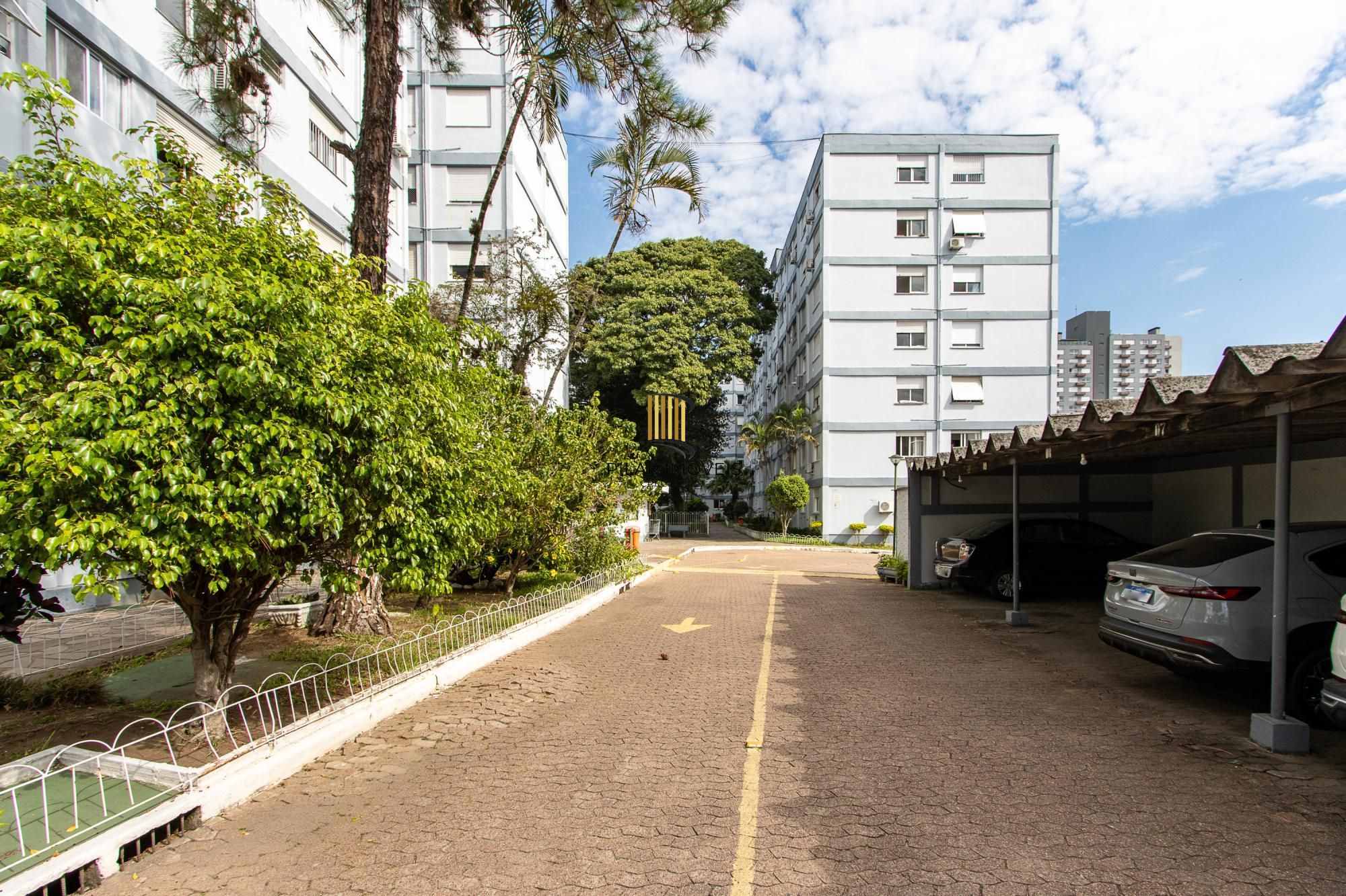 APARTAMENTO PARA VENDA NO BAIRRO PARTENON - 02 QUARTOS