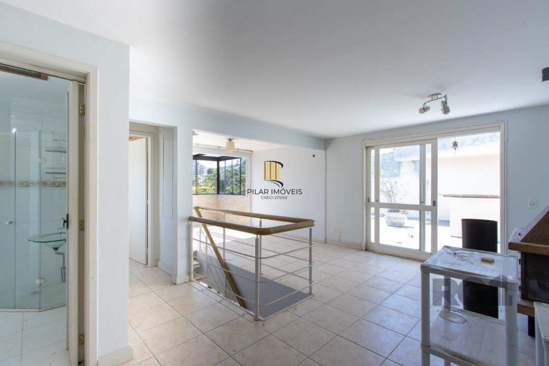 Cobertura 3 dormitórios no bairro Tristeza