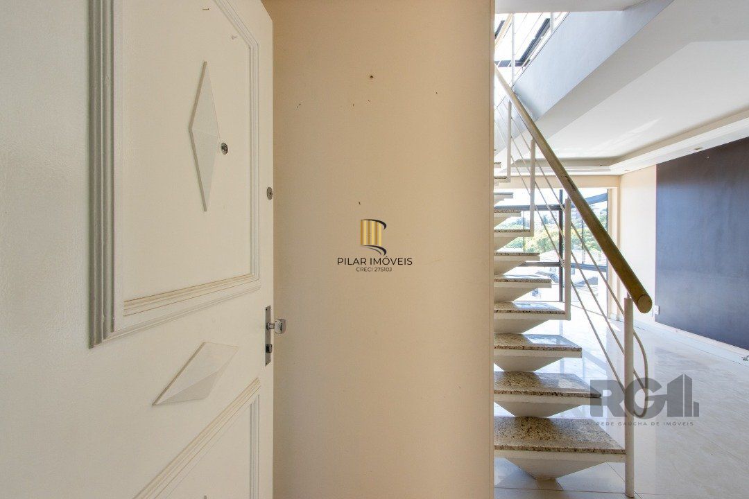 Cobertura 3 dormitórios no bairro Tristeza