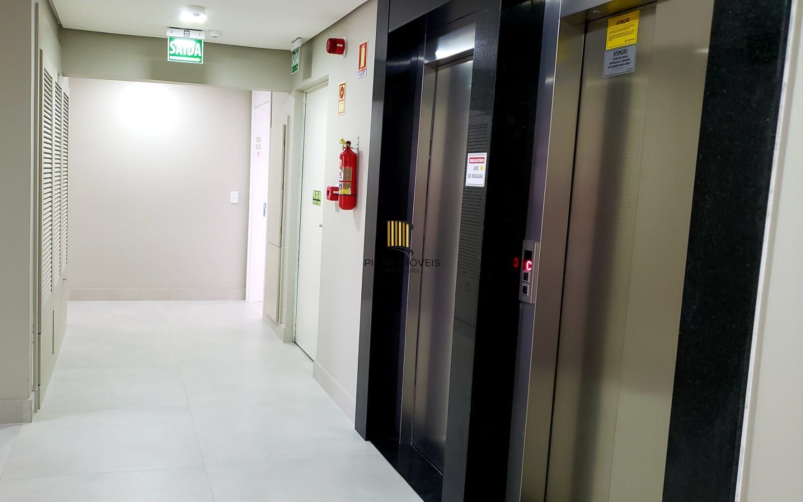 Sala Comercial mobiliada no Menino Deus