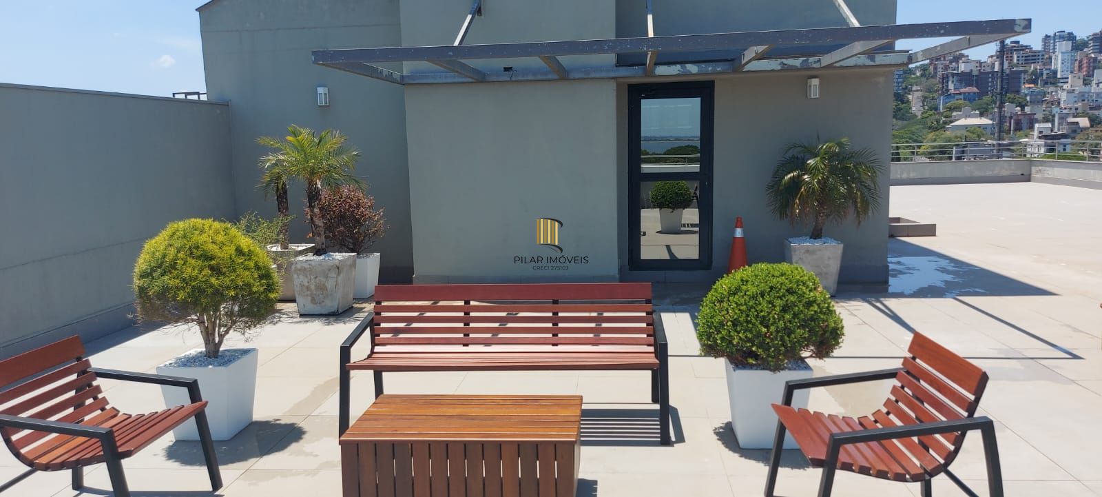 Sala Comercial mobiliada no Menino Deus