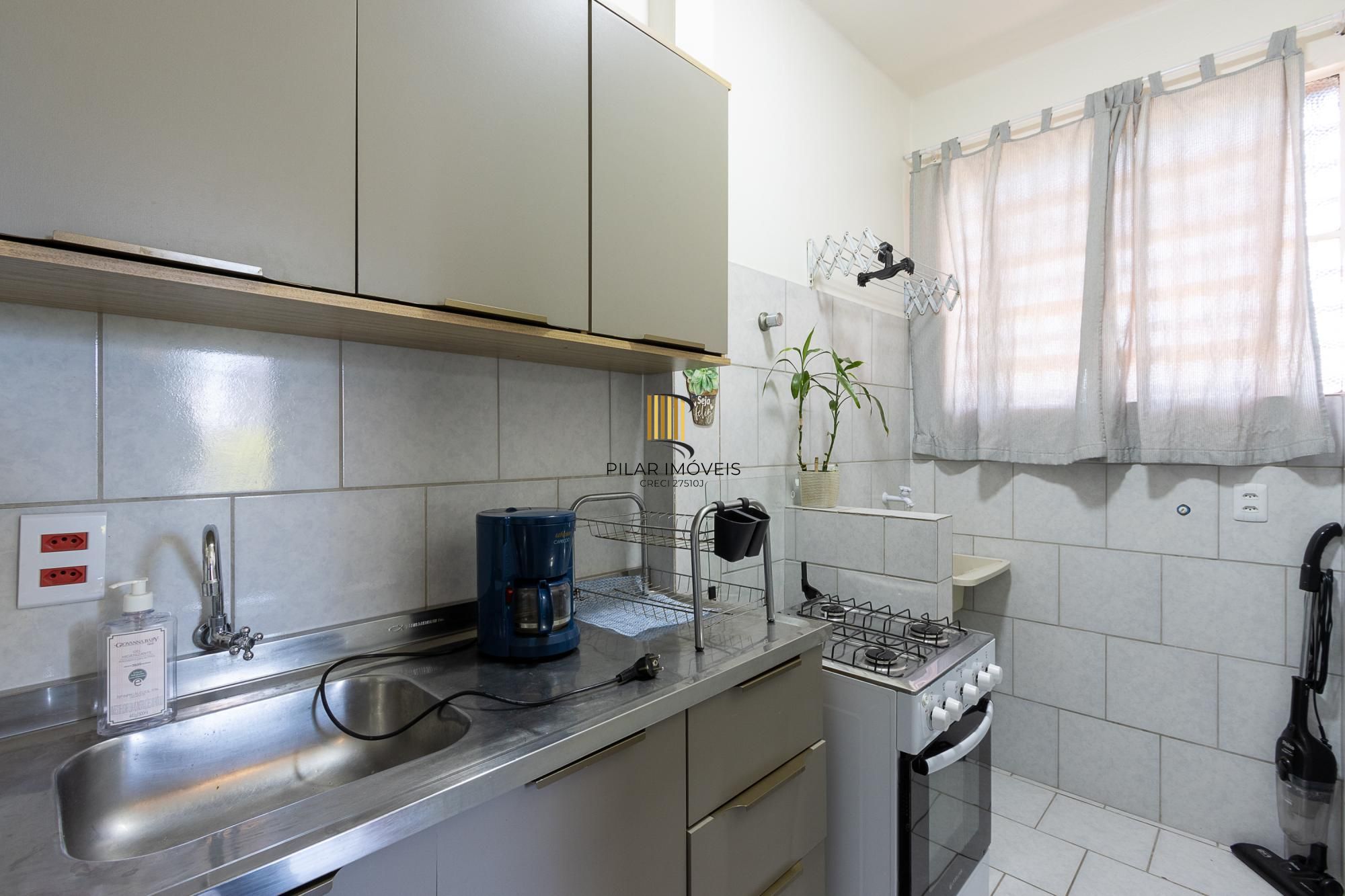 Apartamento01 quarto Bairro  Menino Deus.