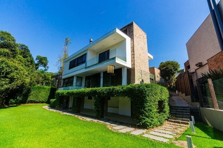 Casa de Condomínio 4 dormitórios no bairro Agronomia