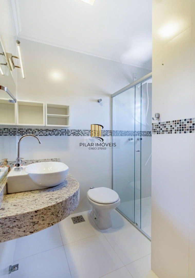 Casa para Venda - 255m², 3 dormitórios, sendo 1 suites, 3 vagas - Ipanema